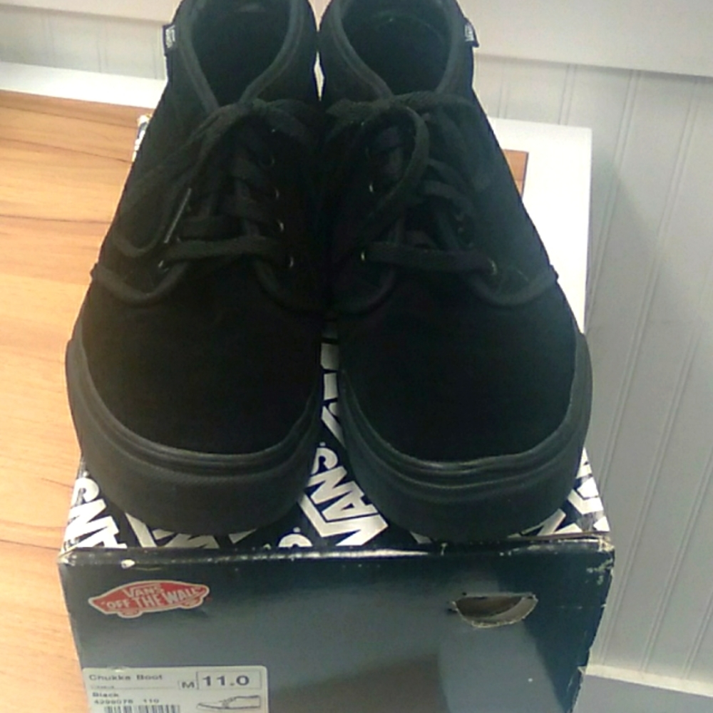 Vans Classic Chukka Boot Men's size 11